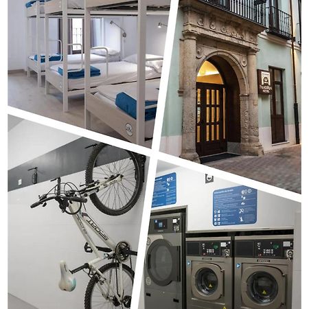 לאון Palacio Real Hostel מראה חיצוני תמונה